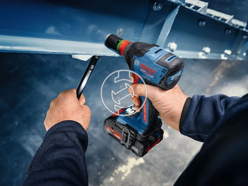 Kép: EXDX18V-210 akkus utvecsavarozo akku es tolto nelkul L-Boxx-ban.webp