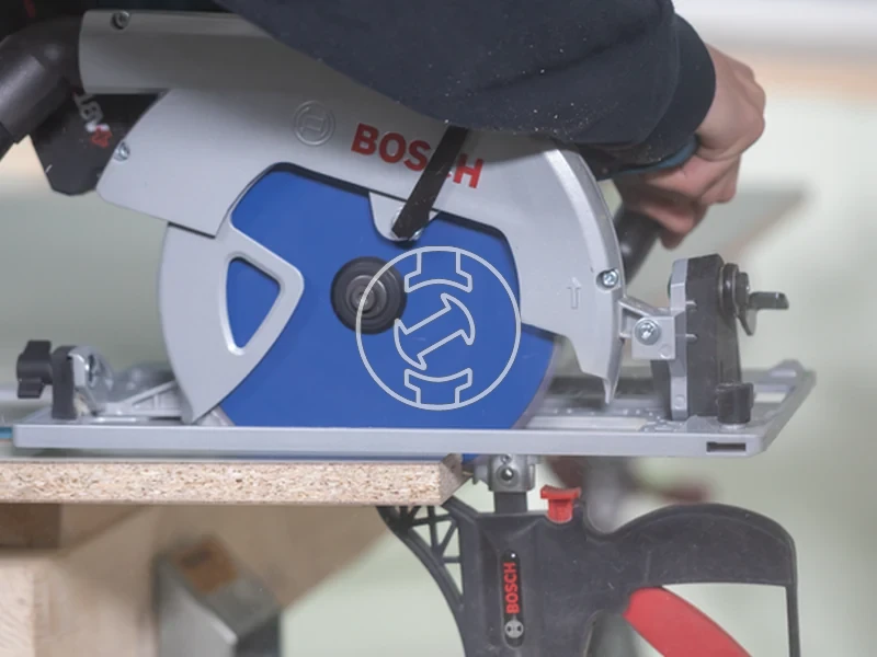 Kép: Expert for Laminated Panel korfureszlap akkus.webp