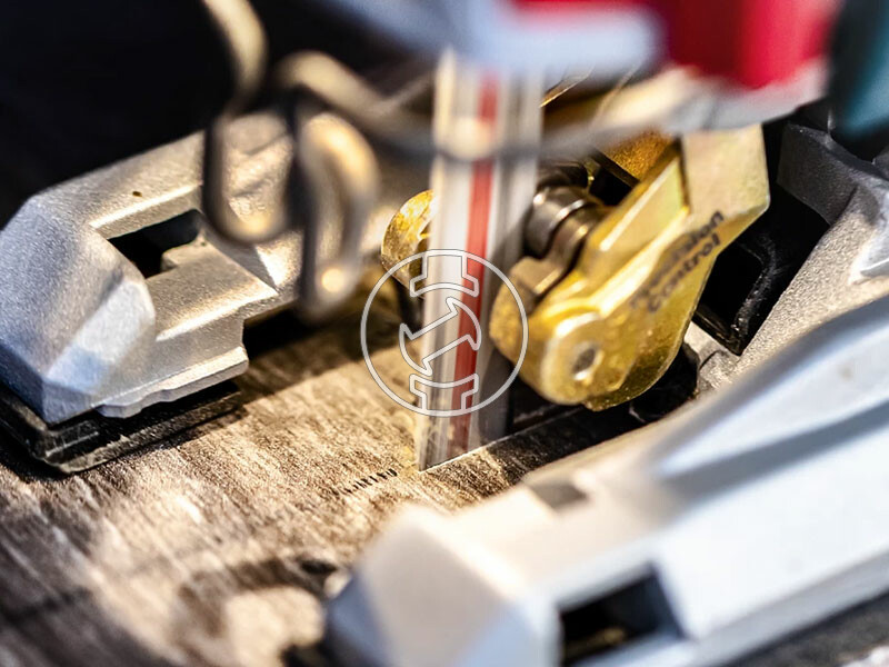 EXPERT T 128 BHM Laminate clean keményfém fogazású szablyafűrészlap, Anyagvastagság: 2-20 mm Méret: