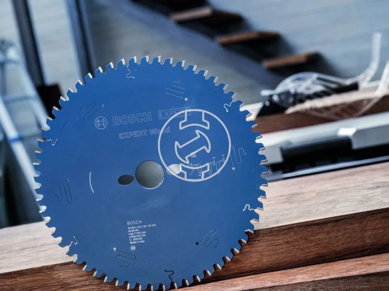 Bosch EXPERT Wood körfűrészlap 250 x 30 x 3.2 mm, T22
