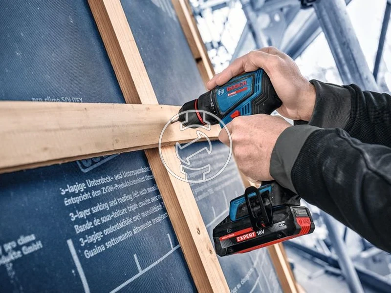 Kép: EXSR18V-90 akkus furo-csavarozo akku es tolto nelkul L-Boxx-ban.webp