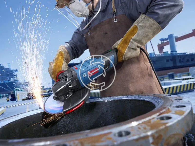 Kép: EXWS30-230B sarokcsiszolo kartondobozban.webp