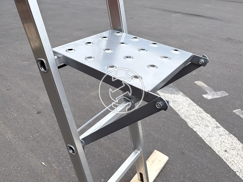 Ztrust létra fellépő