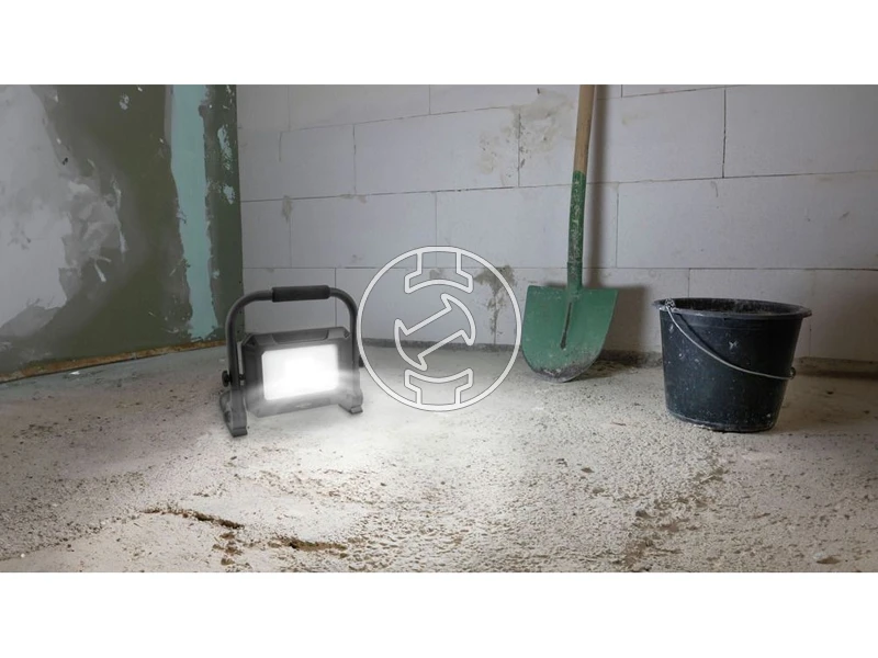 Ansmann FL30W hordozható akkus LED reflektor 18 V, 3000 lm, 30 W