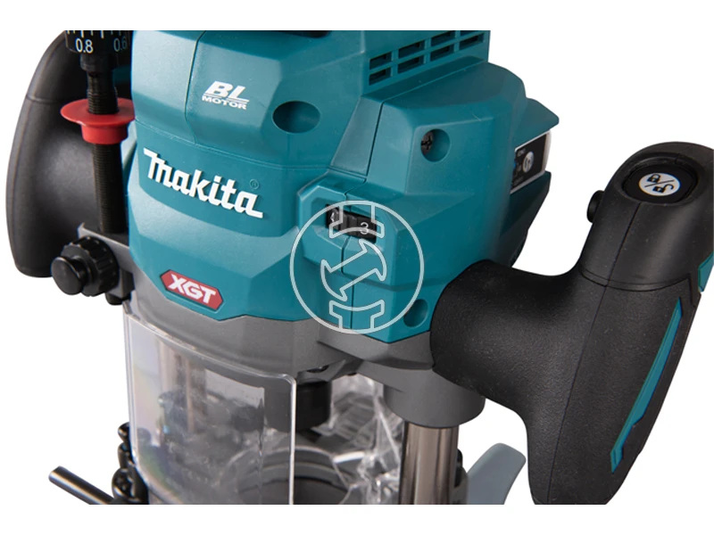 Makita RP001GZ akkus felsőmaró