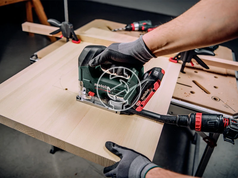 Metabo STB 18 LT 130 akkus dekopírfűrész