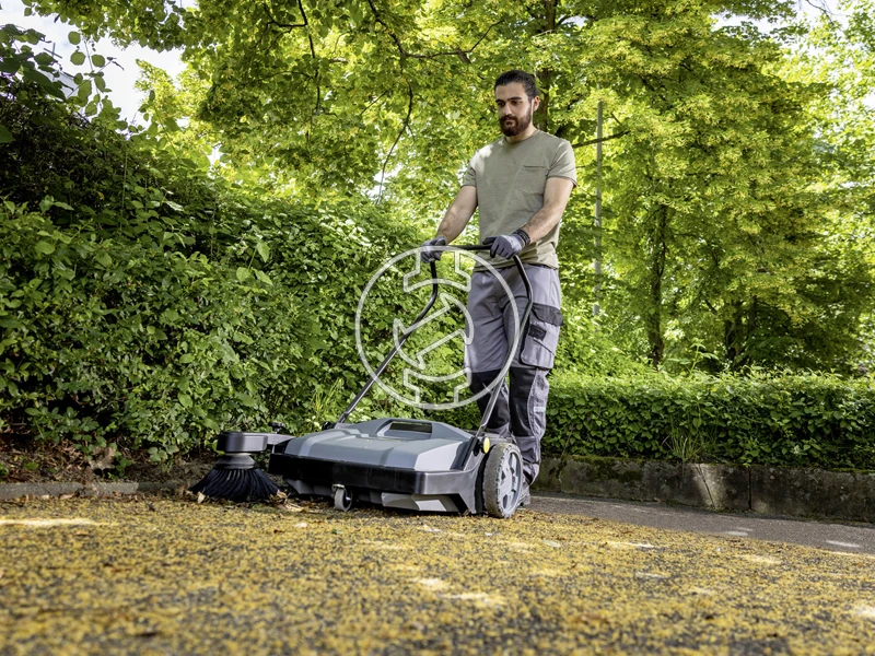Karcher KM 70/15 C Classic kézi seprőgép