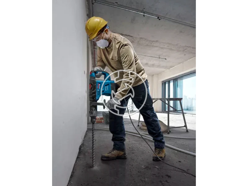 Bosch GBH 6-42 C elektromos fúró-vésőkalapács