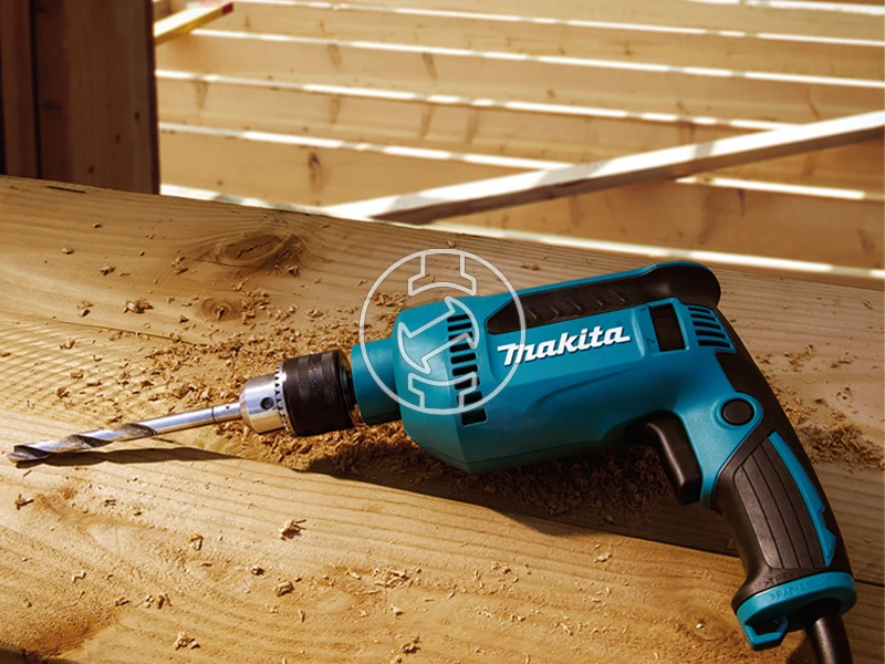 Makita DP4020 elektromos fúrógép tokmányos