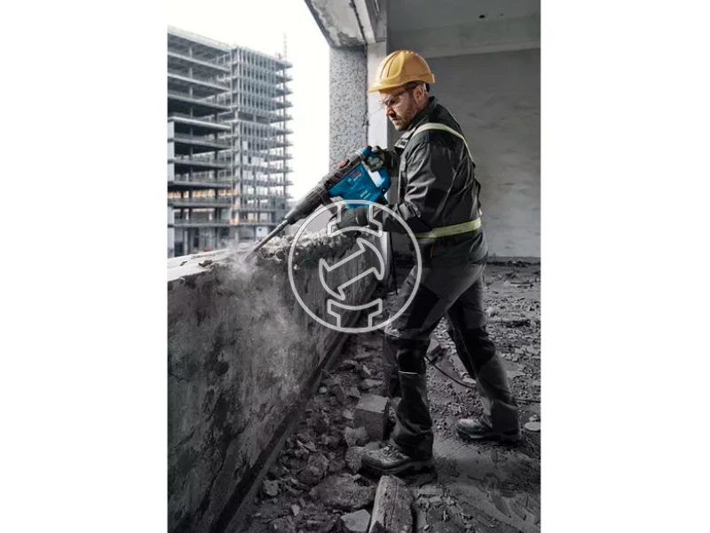 Bosch GBH 6-42 C elektromos fúró-vésőkalapács