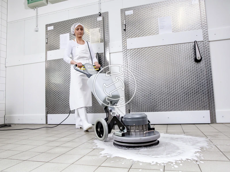 Karcher BDS 43/Orbital C elektromos padlótisztító