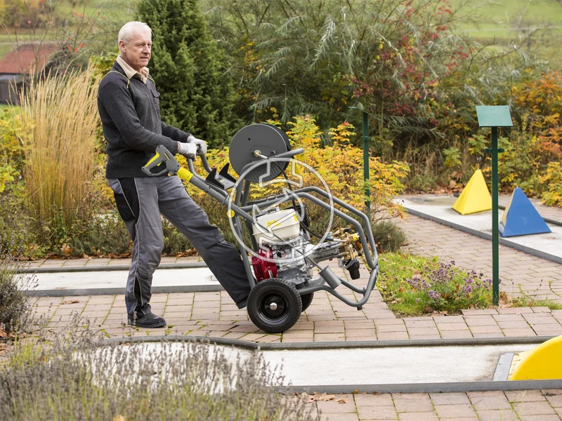 Karcher HD 9/23 De robbanómotoros magasnyomású mosó