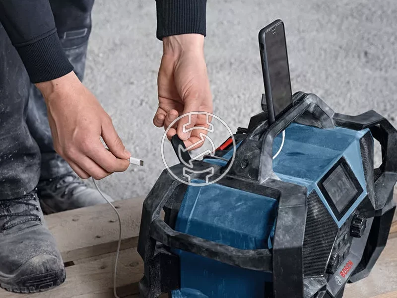 Bosch GPB 18V-6 SRC akkus rádió