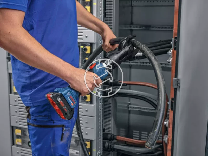 Bosch GKH 18V-50 akkus kábelvágó XL-Boxx