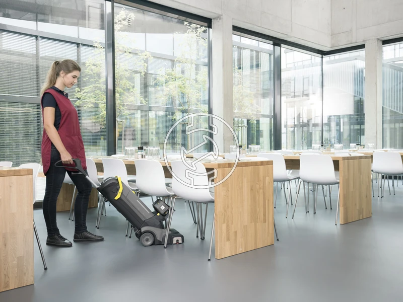 Karcher BR 30/4 C Bp Pack akkus padlótisztító