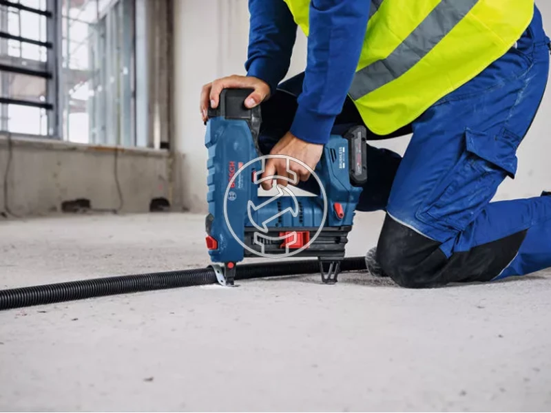 Bosch GNB 18V-40 akkus betonszegező