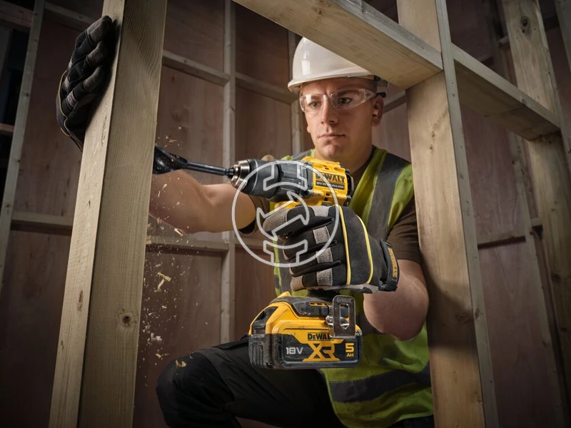 DeWalt DCD799D2T akkus fúrócsavarozó tokmányos