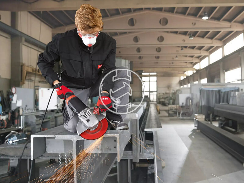 Flex L 26-6 230 230/CEE elektromos sarokcsiszoló