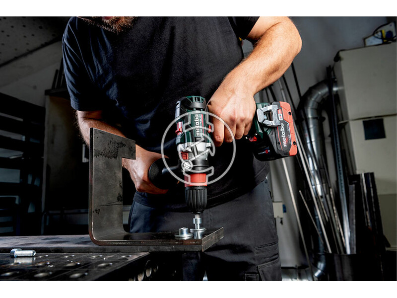 602362840 gb_18_ltx_bl_q_i_602362840_akkus_menetfurok_4