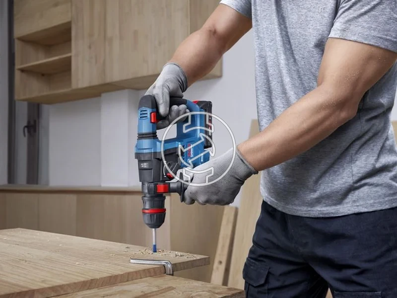 Kép: GBH 18V-18 X Akkus furokalapacs akku es tolto nelkul kartondobozban.webp