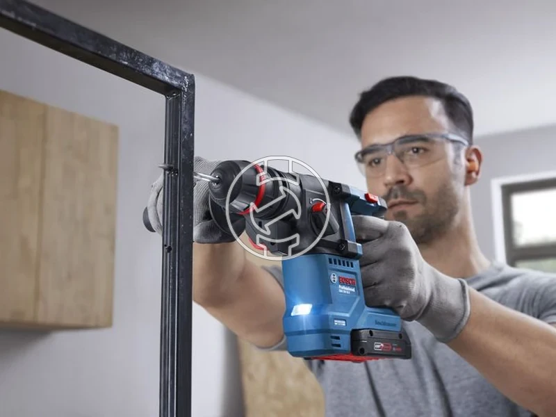 Kép: GBH 18V-18 X Akkus furokalapacs akku es tolto nelkul LBoxx-ban.webp