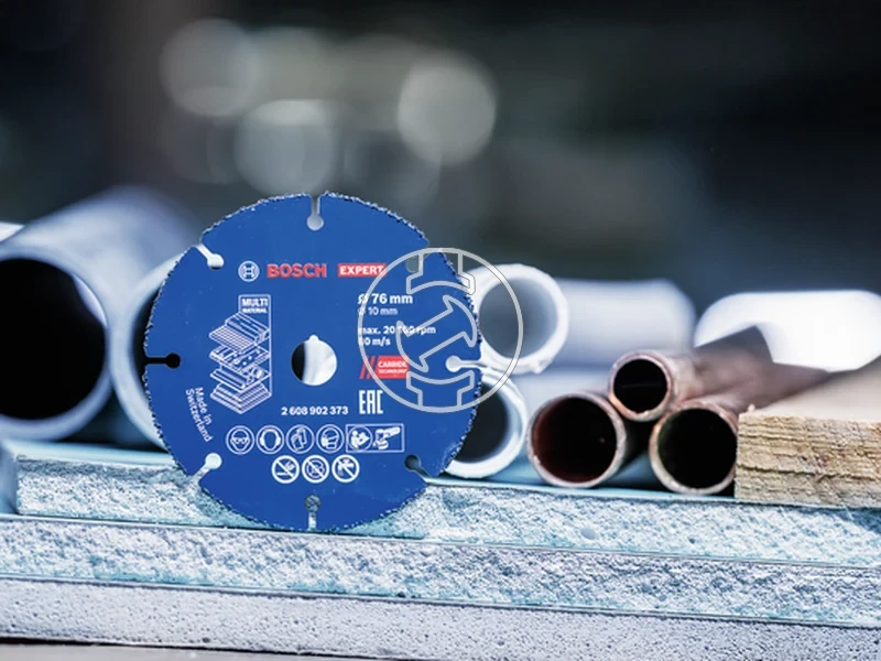 Kép: GBH 18V-18 X Akkus furokalapacs GDE 24 porelszivo adapterrel 2x20Ah akkuval es GAL 18V-20 toltovel LBoxx-ban.webp