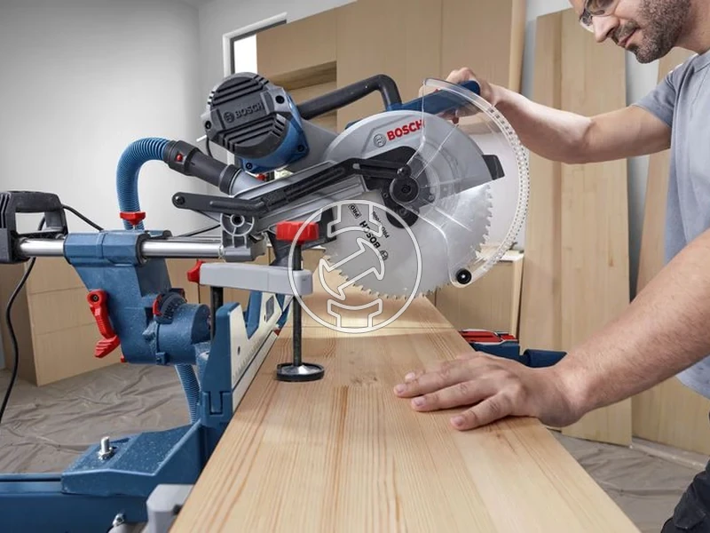 Kép: GCM 340-305 D Gervago furesz.webp