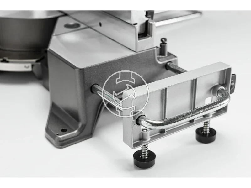 Kép: Gervago furesz 1.520 W 305 mm 107x312 mm 4.000min 255 kg Lezer vonalvezetes.webp