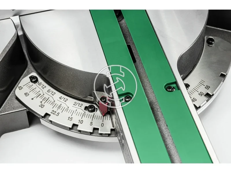 Kép: Gervago furesz 1.520 W 305 mm 107x312 mm 4.000min 255 kg Lezer vonalvezetes.webp