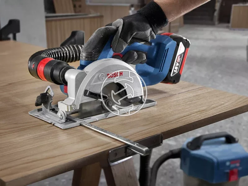 Bosch GKS 18V-51 akkus körfűrész