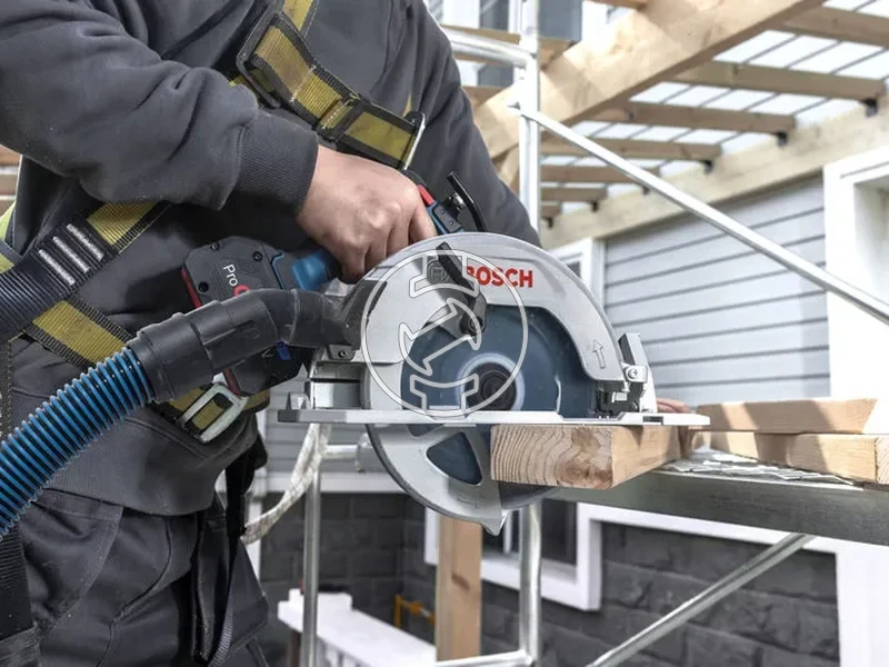 Kép: GKS 18V-68-2 akkus korfuresz akku es tolto nelkul kartondobozban.webp