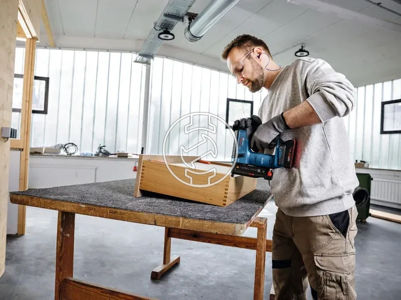 Kép: GNH 18V-35 Akkus szogbelovo akku es tolto nelkul L-Boxx-ban.webp