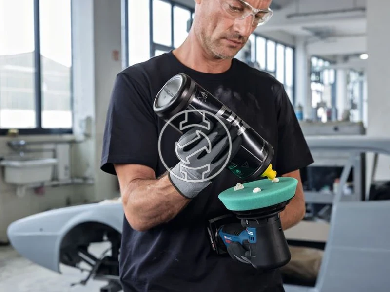 Kép: GPX 12V-125 Akkus Polirozo akku es tolto nelkul kartondobozban.webp