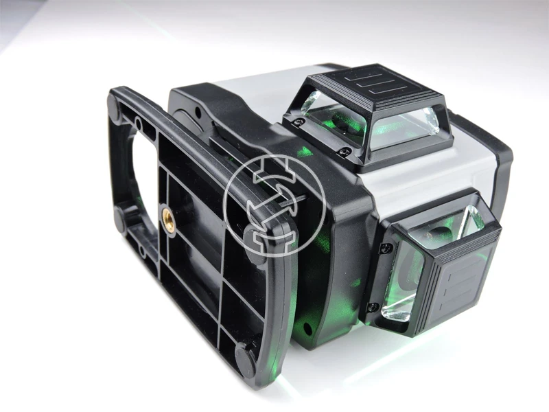 Green Liner 4D vonallézer kofferben, konzollal, távirányítóval, XL álvánnyal