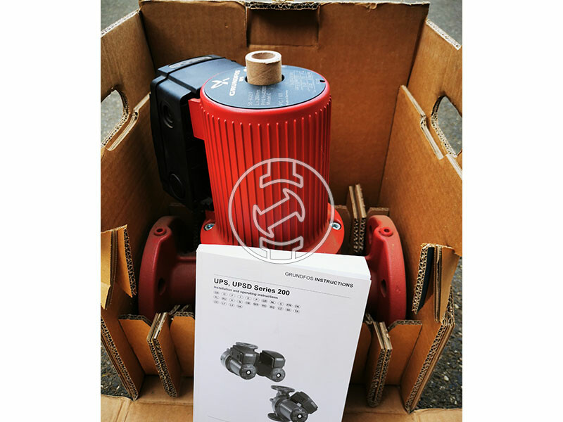 Grundfos UPS 50-60/2 F keringető szivattyú