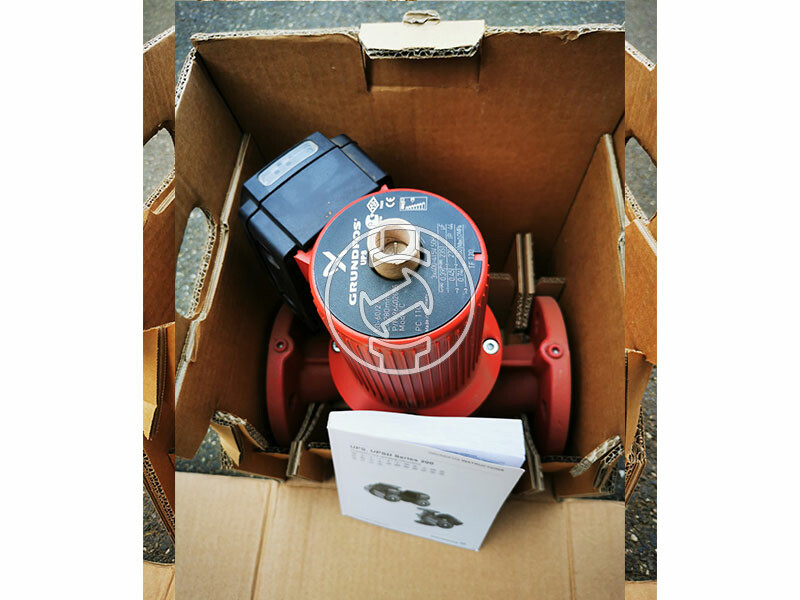 Grundfos UPS 50-60/2 F keringető szivattyú