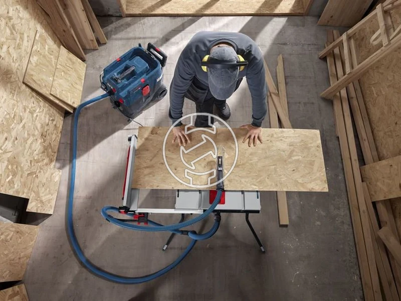 Kép: GTS 70-216 Asztali furesz kartondobozban.webp