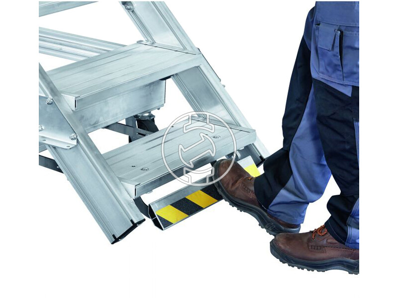 40255088 gurulos_dobogos_lepcso_zarges_ergo_stop_pal_4