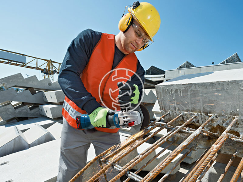 Bosch GBH 18V-26 + GDX 18V-200 C + GWS 18V-10 akkus fúrókalapács