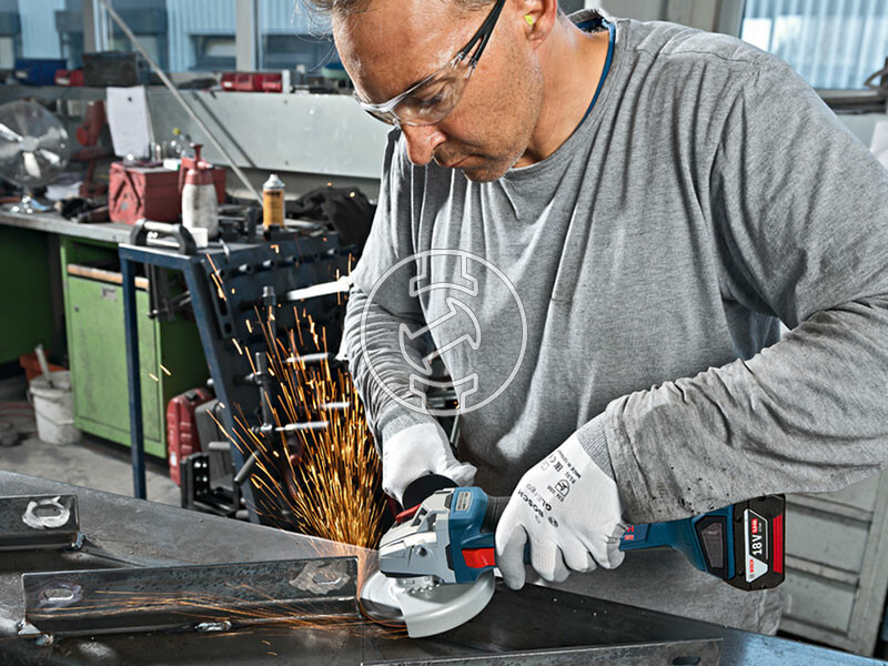 Bosch GBH 18V-26 + GDX 18V-200 C + GWS 18V-10 akkus fúrókalapács