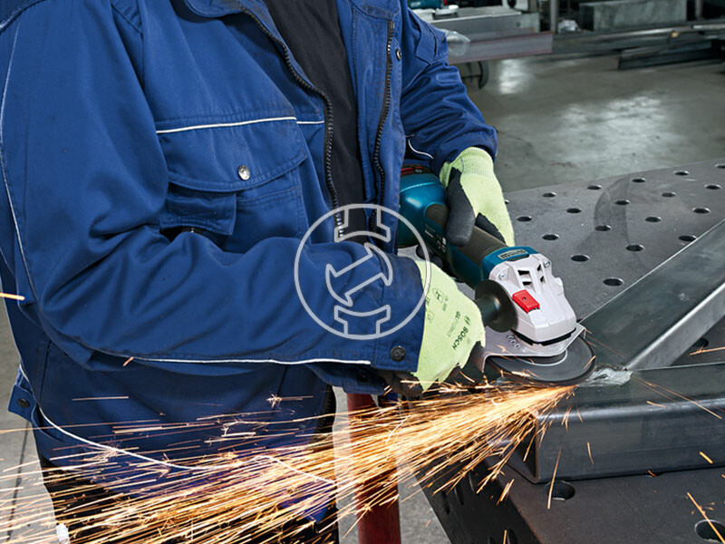 Bosch GBH 18V-26 + GDX 18V-200 C + GWS 18V-10 akkus fúrókalapács