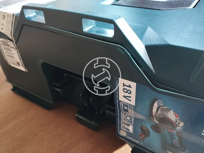 Bosch GWS 18V-11 S akkus sarokcsiszoló 18 V | 125 mm | 3000 - 9000 RPM | Szénkefementes | 2 x 5 Ah akku + töltő | L-Boxx-ban