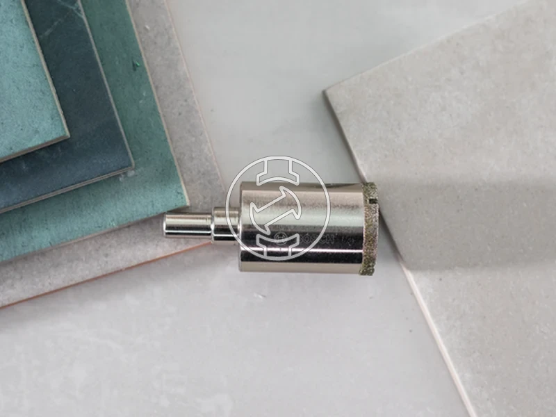 Kép: Gyemant korkivagoAtmero 74 mm.webp