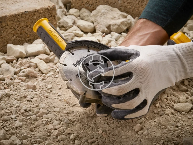 Kép: GYORSSZORITO ANYA M14.webp