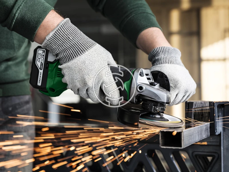 HiKOKI G18DSL2W3Z akkus sarokcsiszoló 18 V | 125 mm | 9000 RPM | Szénkefés | Akku és töltő nélkül | HSC kofferben