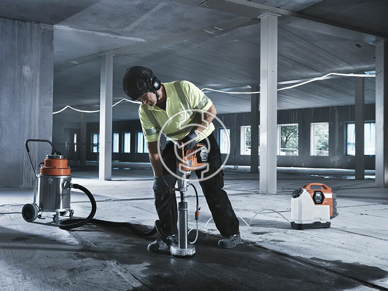 Husqvarna DM 540I akkus gyémántfúró