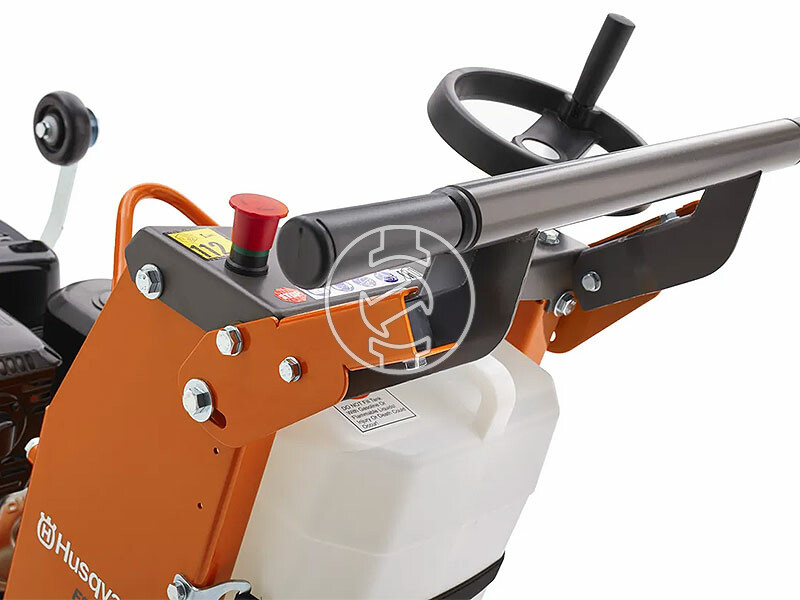 Husqvarna FS 400 LV robbanómotoros aszfaltvágó