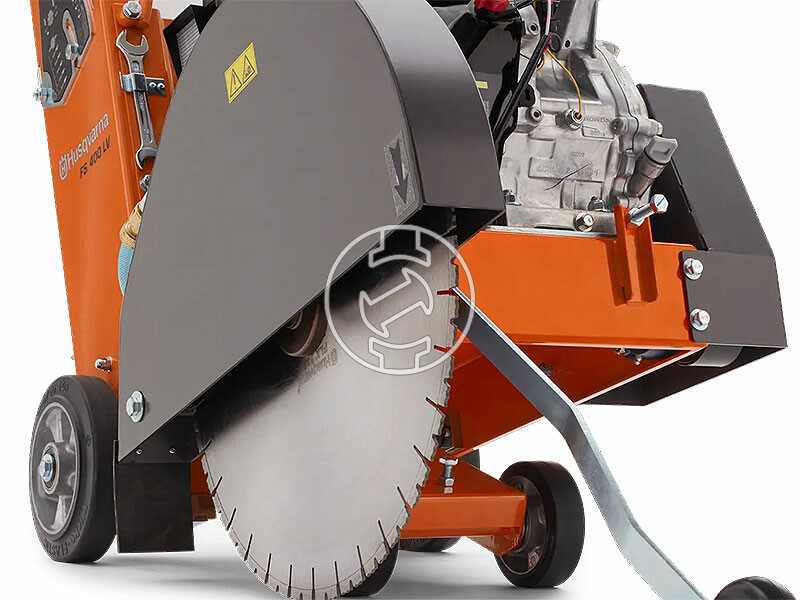 Husqvarna FS 400 LV robbanómotoros aszfaltvágó
