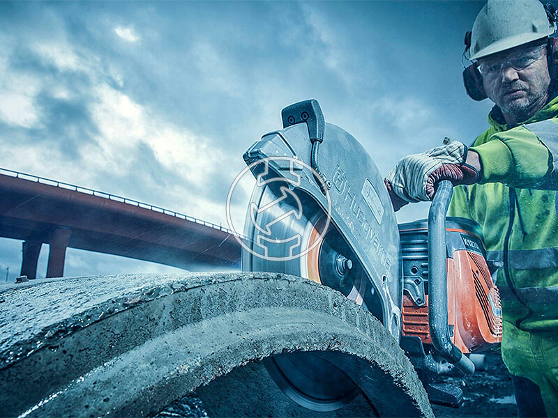 Husqvarna K 970 benzinmotoros kézi gyorsdaraboló