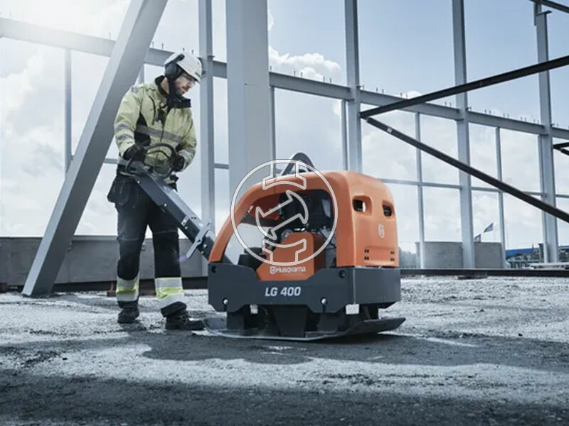 Husqvarna LG 400 robbanómotoros lapvibrátor